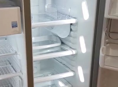 Amerikaanse koelkast met LED verlichting