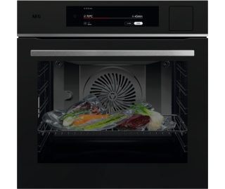 AEG combi-stoomoven inbouw mat zwart TP9SB831AT