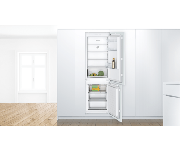 Bosch KIN86NFF0 inbouw koelkast - nis 178 cm.
