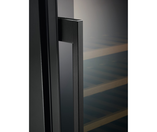 AEG AWUS020B5B onderbouw wijn koelkast - 30 cm breed