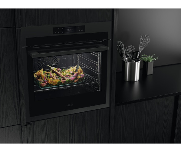 AEG BPE748380T inbouw oven - mat zwart