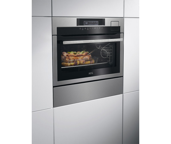 AEG KSE792220M combi-stoomoven rvs inbouw