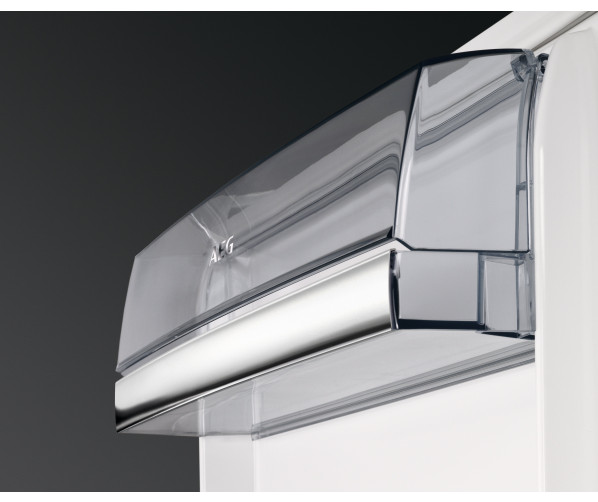AEG SFE818E9ZC inbouw koelkast met LongFresh - nis 178 cm.