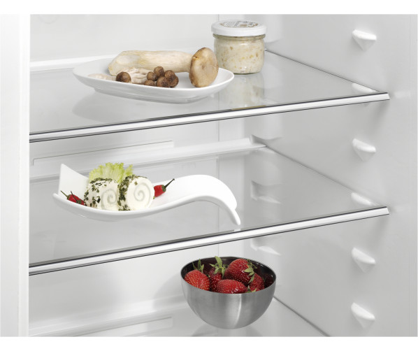 AEG SFE818E9ZC inbouw koelkast met LongFresh - nis 178 cm.