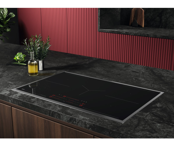 AEG TK85IM0FXB inductie kookplaat - 80 cm. - 5 zones - 2 fasen