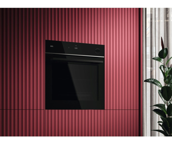 AEG TR7PB73FSB inbouw oven met SteamCrisp en pyrolyse reiniging