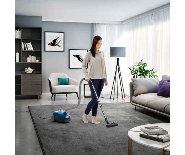 AEG VX4-1-CB-P blauwe stofzuiger - actieradius 7,5m, 80db, 3l