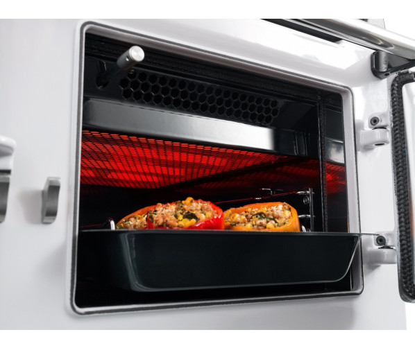 High speed infrarood grill van AGA R3 4-oven fornuis in werking