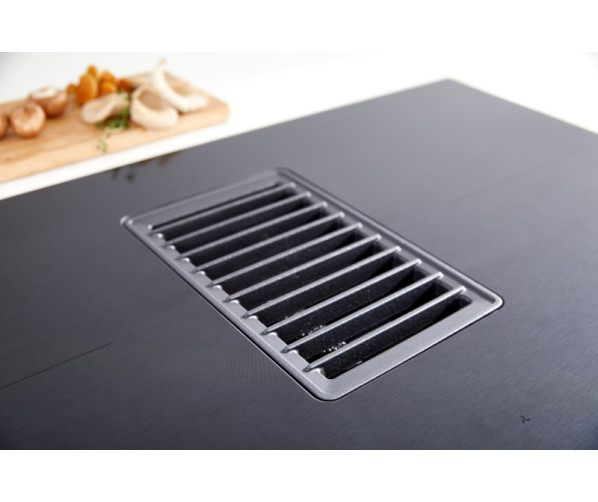 Atag HIDD8472EV inductie kookplaat met afzuiging - 83 cm. breed - mat zwart