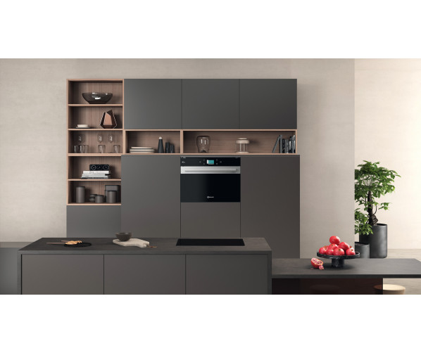 Bauknecht EMEK9 P545 PT inbouw oven met magnetron - zwart