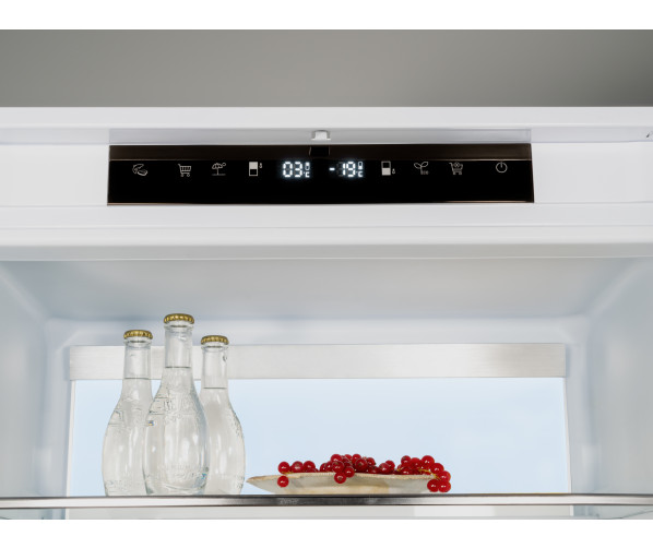 Bertazzoni REF704BBNPTC-S inbouw koelkast - nis 194 x 70 cm.
