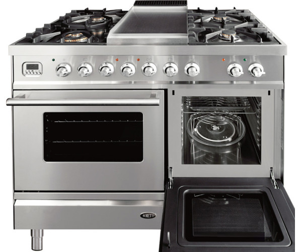 De rechter deur van de Boretti VFP104MIX biedt toegang tot de magnetron met grill. Unieke bij BORETTI.