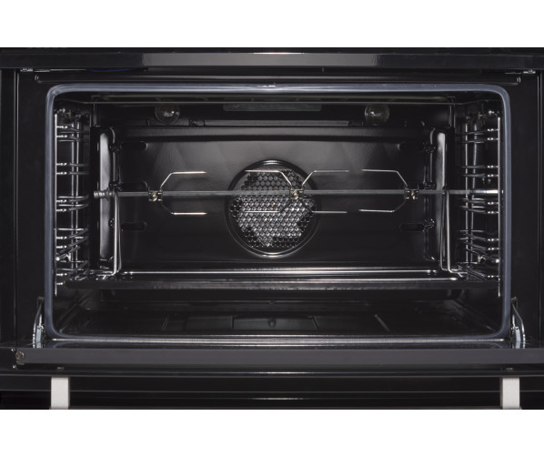 De oven in de Boretti VT96ZW heeft een braadspit / draaispit waarbij de grill functie ingeschakeld kan worden.