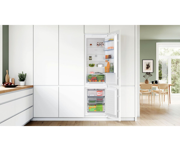 Bosch KIN96NSE0 inbouw koelkast - nis 194 cm.