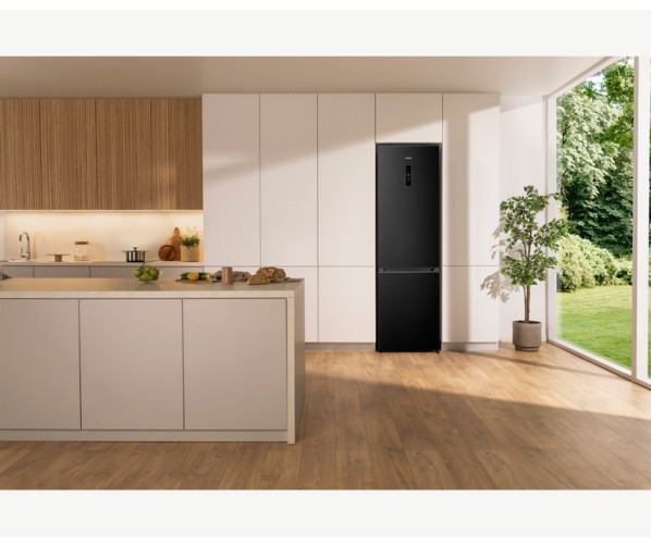 Etna KCV520NZWA koelkast / koel/vriescombinatie - zwart
