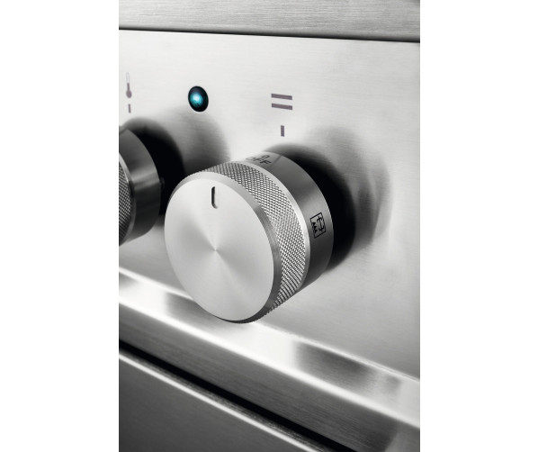 Ilve P09FWE3/BK fornuis zwart - 90 cm. breed