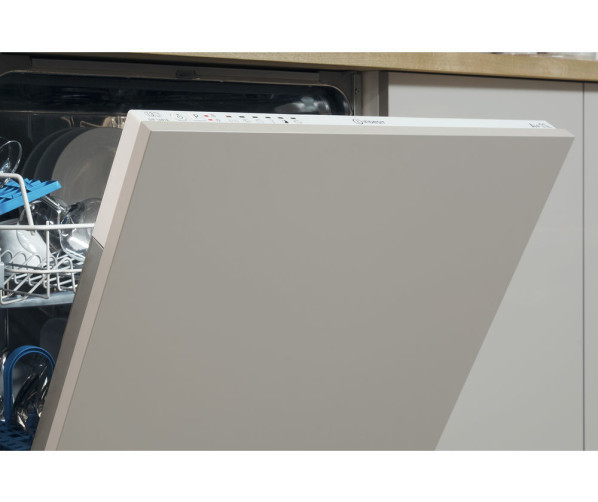 Indesit DIFP18B1AEU vaatwasser inbouw
