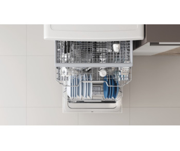 Indesit DFO 3T133 A F vaatwasser