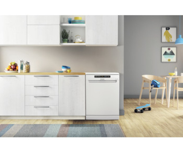 Indesit DFO 3T133 A F vaatwasser