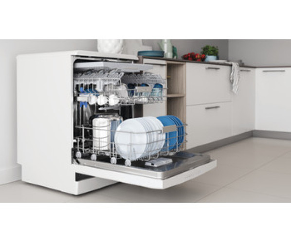 Indesit DFO 3T133 A F vaatwasser