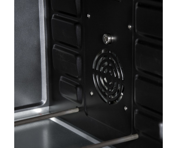 De hetelucht functie bevindt zich in de zijwand van de oven