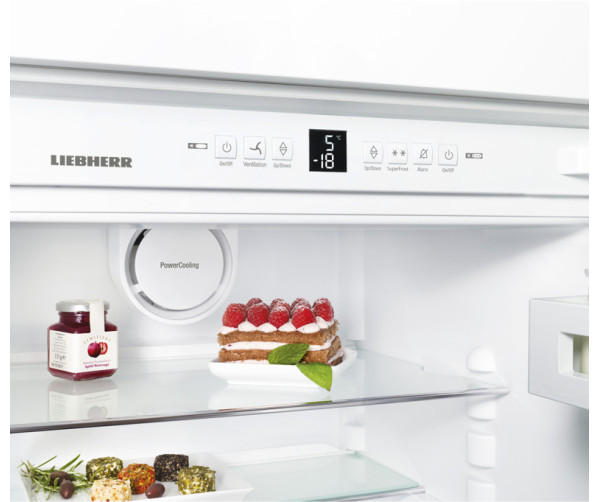 Het bedieningspaneel van de Liebherr ICNS3324 inbouw koelkast