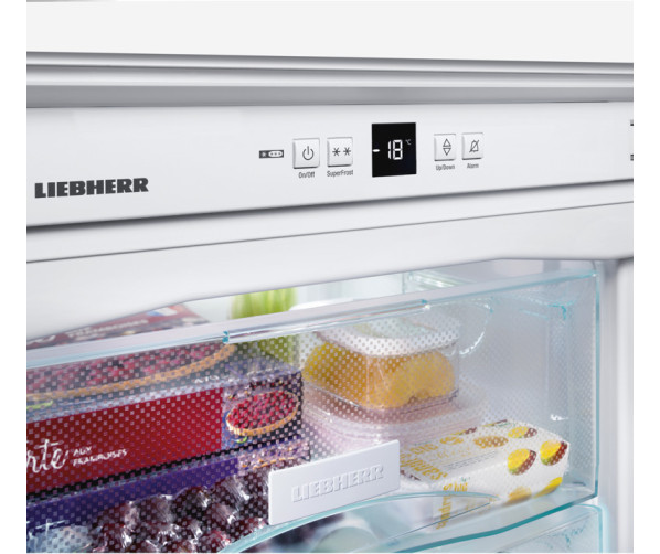 De Liebherr IG1624 beschikt over een eenvoudige bediening ondersteund met een digitaal display