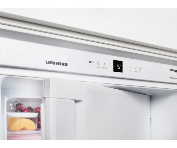 Handig is het display op het bedieningspaneel van de Liebherr IKP2364
