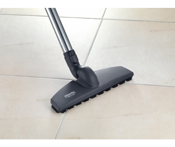 De Blizzard CX1 Parquet Powerline heeft een speciale parketborstel met natuurhaar geschikt voor harde vloeren