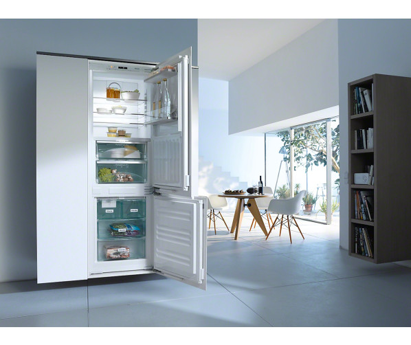 Bedieningspaneel van de Miele KFN37692IDE inbouw koelkast