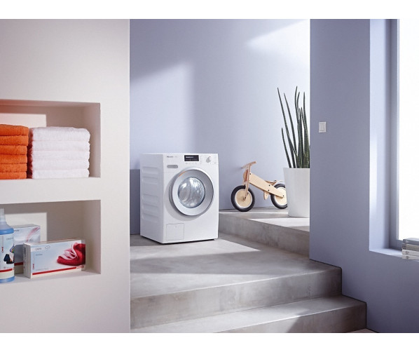 Bedieningspaneel van de Miele WMB 120 WCS wasmachine 