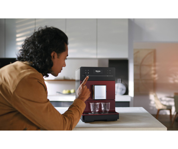 Miele CM5310 Braambesrood koffiemachine