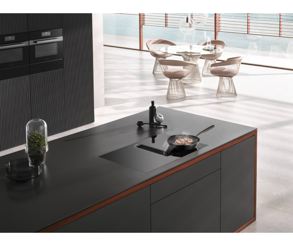Miele KMDA7272FL-A inductie kookplaat met afzuiging
