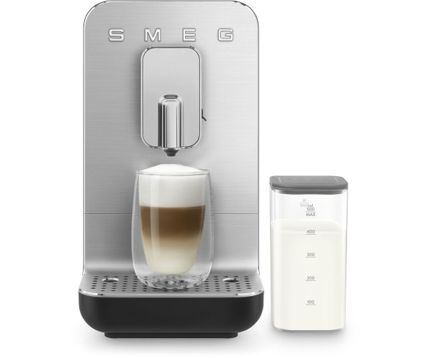 Smeg BCC13BLMEU espresso koffiemachine - zwart