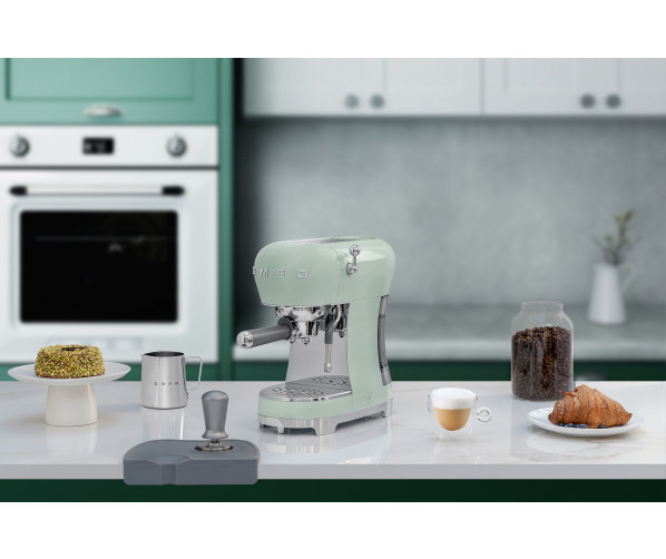 Smeg ECF02PGEU espressomachine / koffiemachine - watergroen