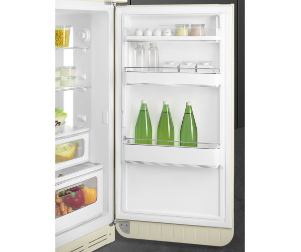 Smeg FAB30RCR5 retro jaren 50 koelkast - crème - rechtsdraaiend