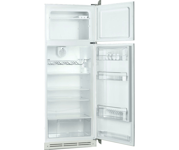 Het interieur van de Smeg FAB30VE1 is helder, praktisch ingericht en flexibel verstelbaar