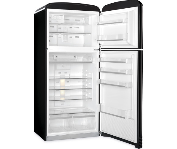 De Smeg FAB50RBL5 koelkast zwart heeft een inhoud van 412 liter