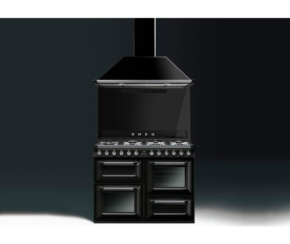 De Smeg KIT1TR41N gecombineerd met bijpassend fornuis en afzuigkap