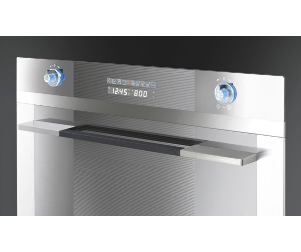 Het design van de SC45MC2 behoort tot de Linea Luce en is zodoende perfect te combineren met andere apparaten uit deze serie