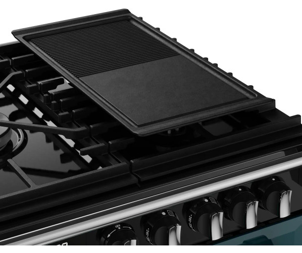 PowerWok-brander en gietijzeren pannendragers Stoves Richmond fornuis