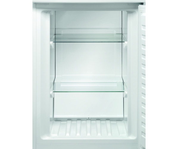 Het interieur van het vriesvak van de Aeg S53820CTW2 koelkast wit