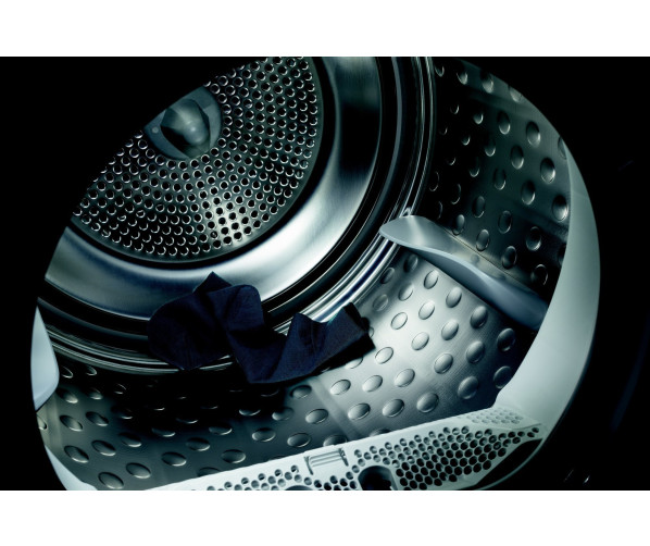 De trommel van de Aeg T75382NAH warmtepomp droger heeft een capacitiet van 8 kg