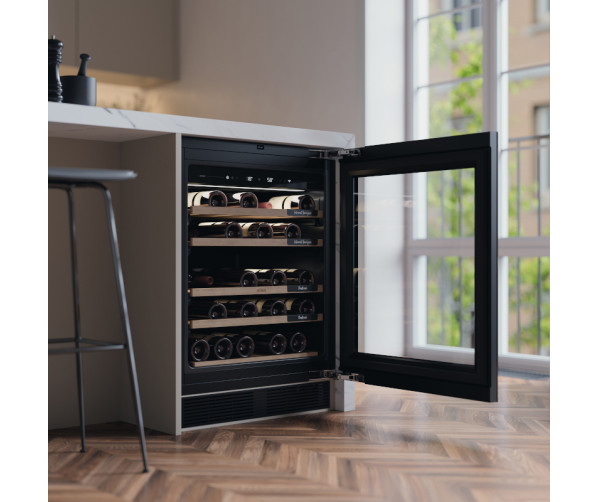 Atag KU8571K1C onderbouw wijnkoelkast - zwart glas