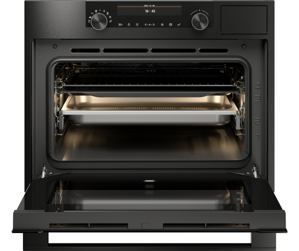 De oven van de CS46121D is eenvoudig te bedienen met twee knoppen en een display