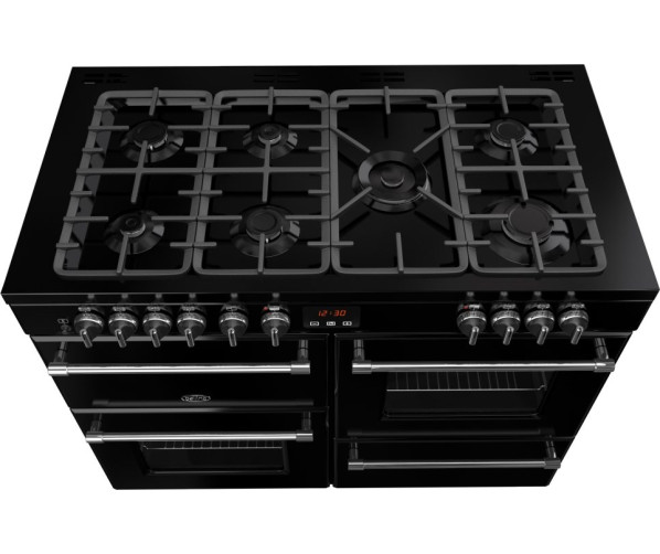 De bovenzijde van het fornuis is voorzien van 7 branders waaronder een 4,0 kW sterke wokbrander