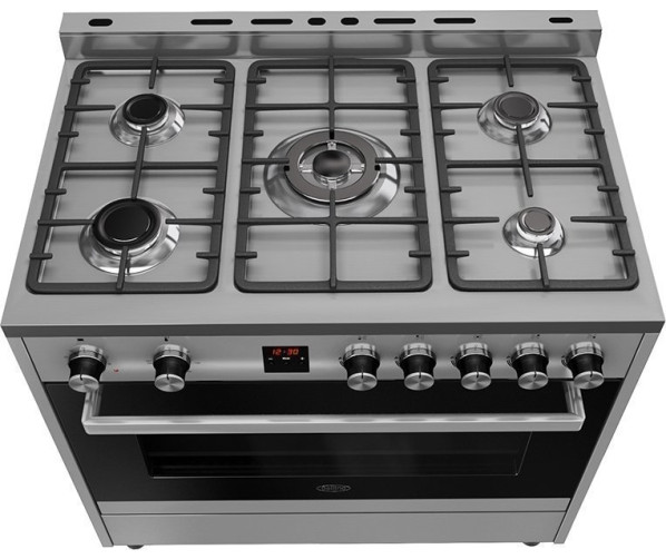 In het midden van van het kookgedeelte van de SC900DFT bevindt zich een sterke wokbrander