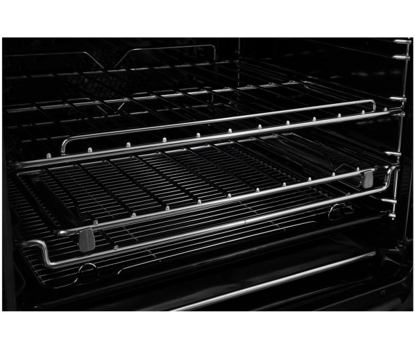 De oven van de Boretti MFBI901AN is voorzien van telescopische geleiders