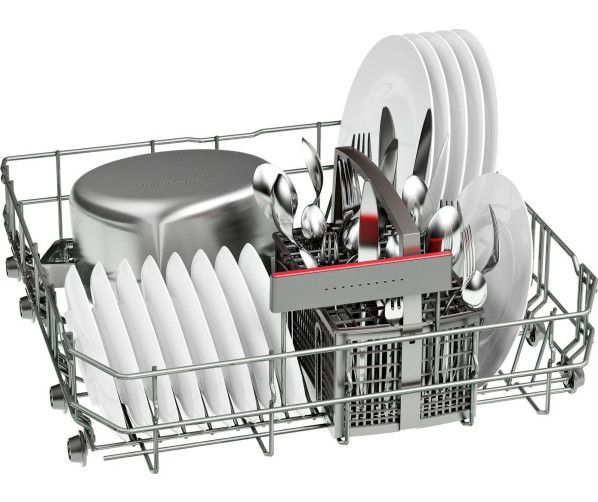 De onderkorf van de Bosch SMI46IS03E is voorzien van een besteklade