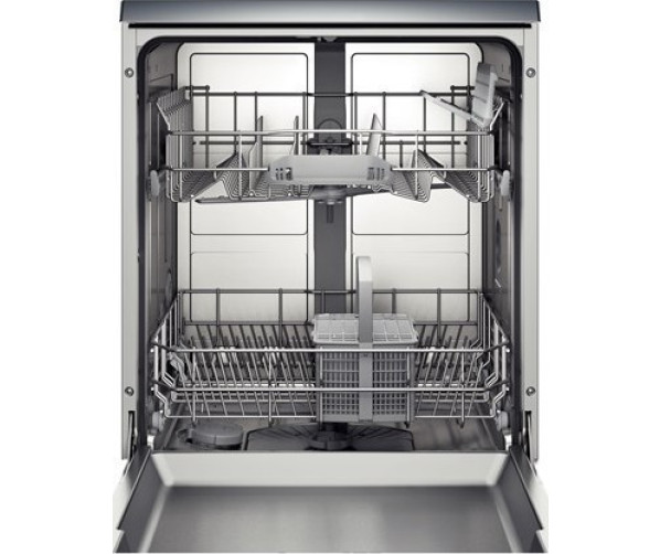 De Bosch SMS50L02EU vaatwasser vrijstaand heeft een capaciteit van 12 standaard couverts